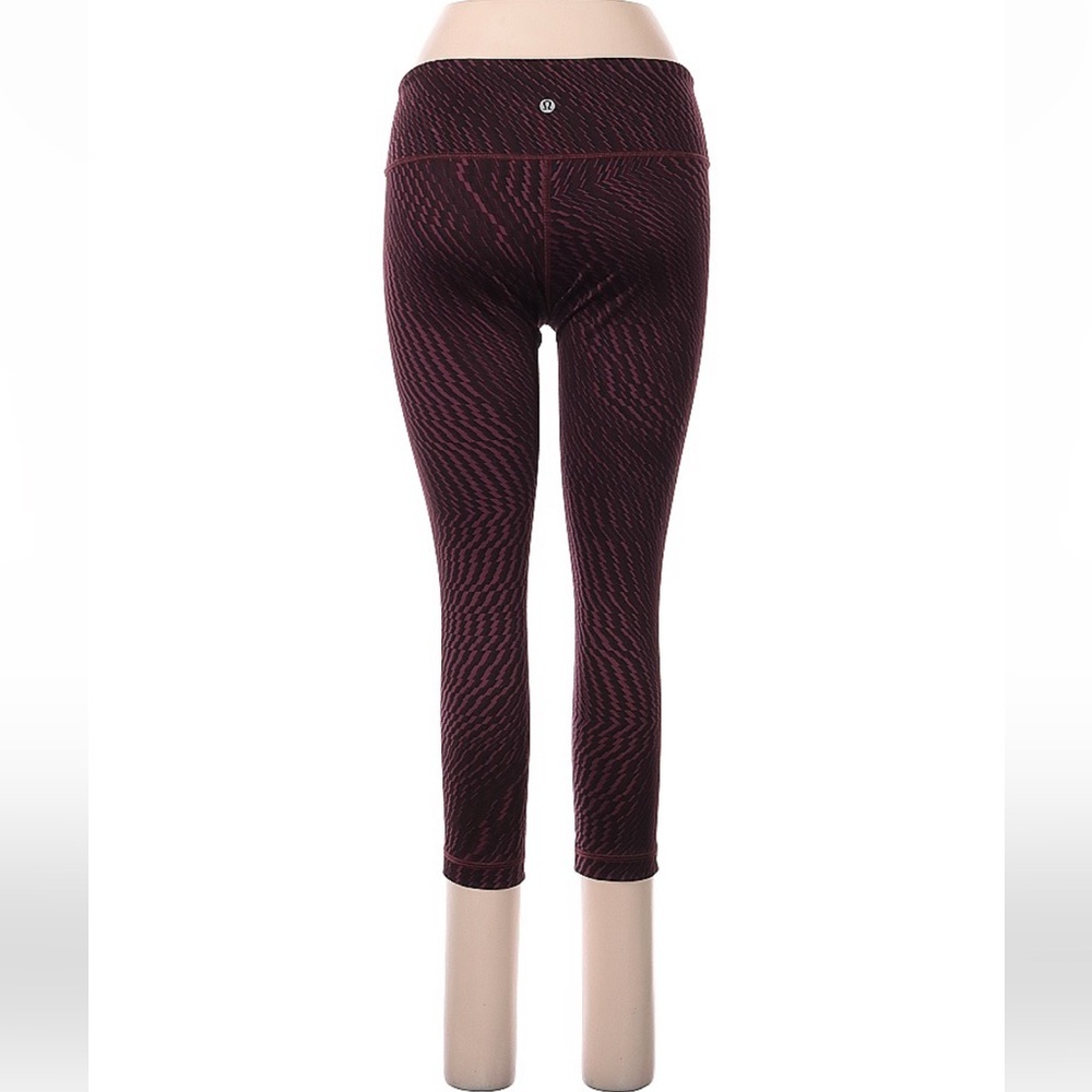 Lululemon maroon geometric print wonder under leggings crop red black US6 - Picture 2 of 13